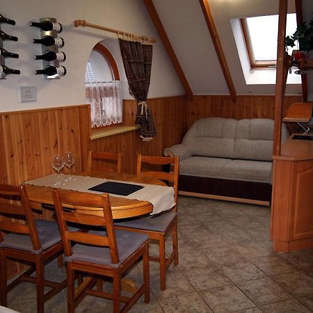 Apartamento Sklep U Veselych Mutěnice Exterior foto
